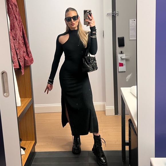 Meet your Posher, Melissa - Picture 12 of 15